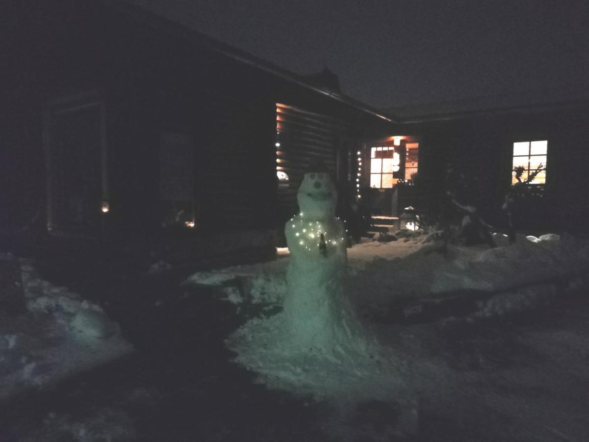 Ferienwohnung Blockhaus Juka Vinningen Buitenkant foto